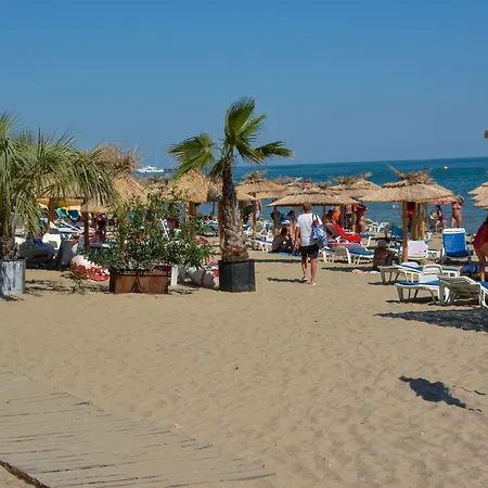 Отель Olymp Apart-complex 4*